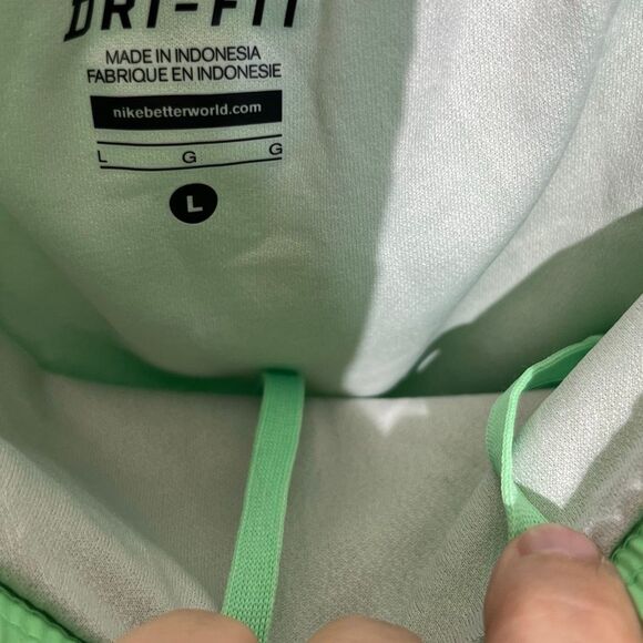 Nike Women's Green Dri-Fit Polka Dot Drawstring Athletic Shorts Size Large NWT - Picture 7 of 10